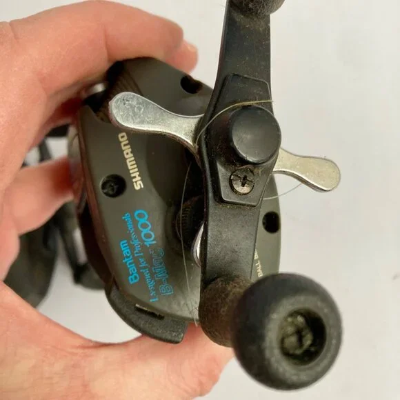 Lot 2 Vintage Bait Casting Reels Abu Garcia Ambassadeur Max & Shimano B-Mag 1000 - Picture 4 of 6